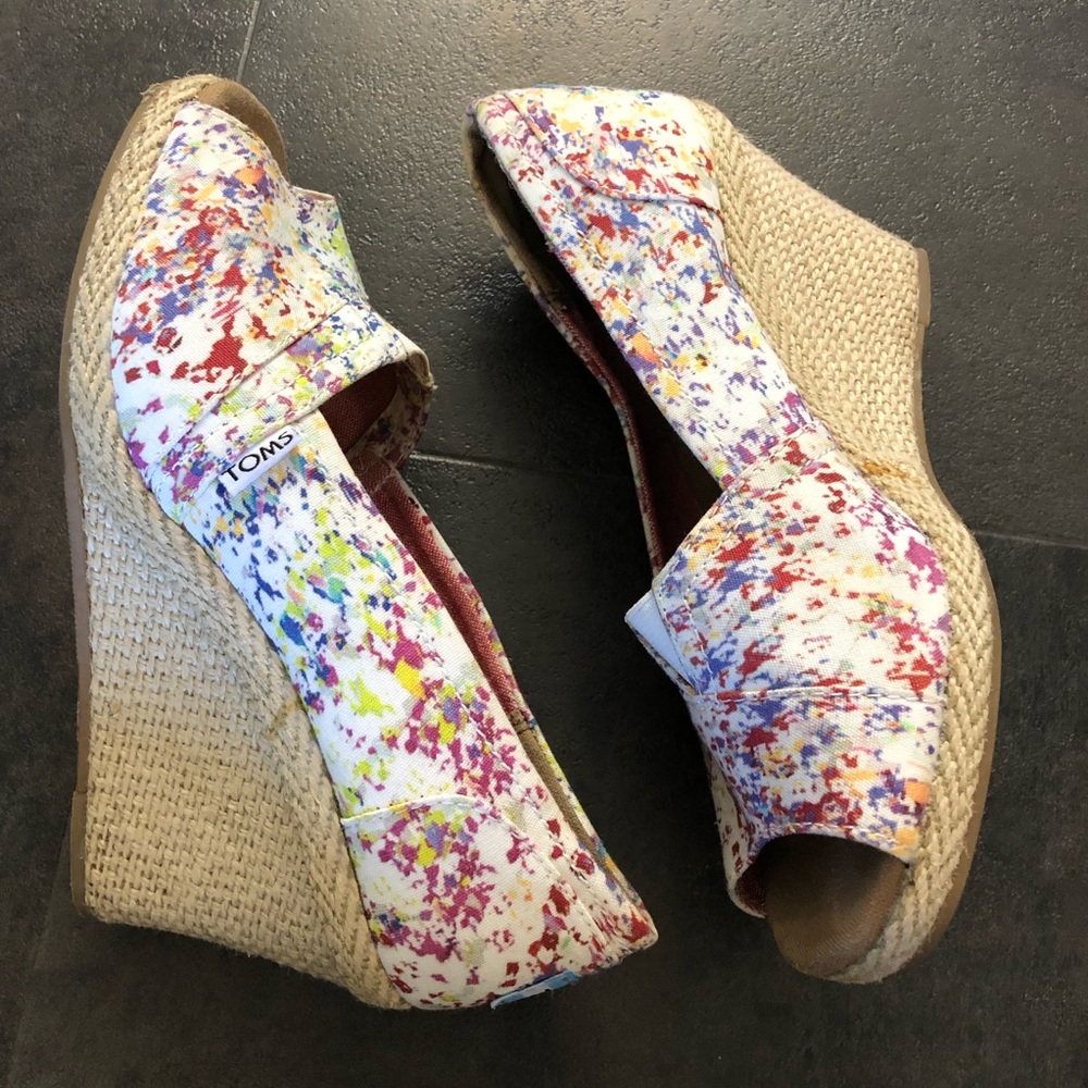 Toms White Canvas Paint-Splatter Wedge Espadrilles